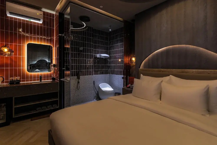 PYNT Hotel 2