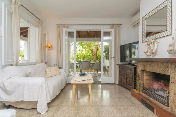 Villa Campins