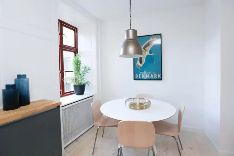 Beautiful Two-bed Apartment