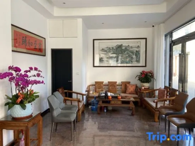 3 Bedrooms Comfort Suite