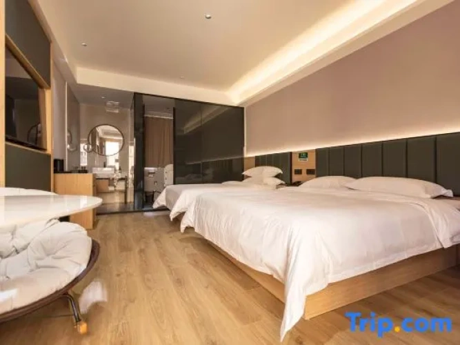Standard Family room