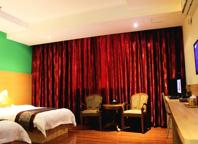 Dongzhou Hotel