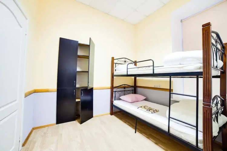 Night & Day Hostel