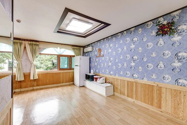 Taean Beach Green Pine Pension