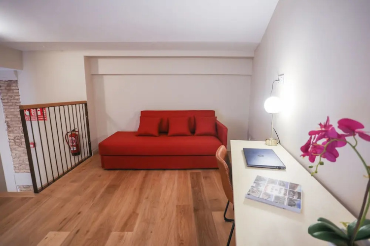 Mythic Valencia Hotel
