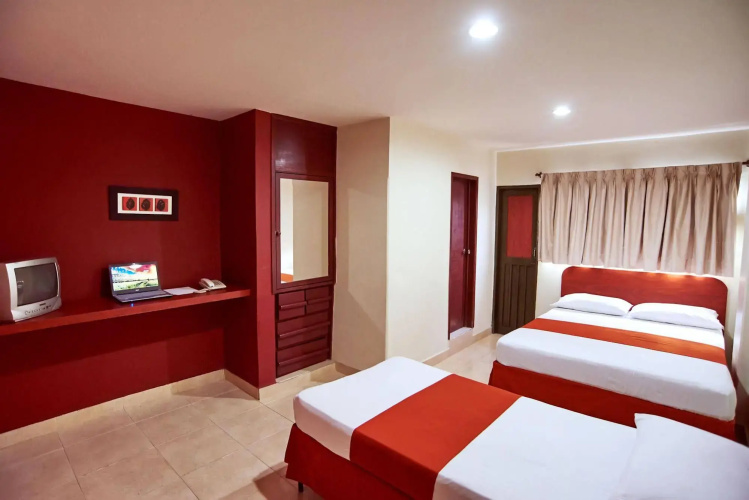 Hotel Mary