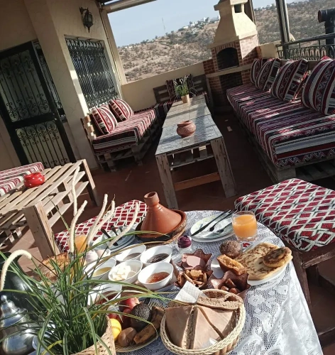 2 Bedrooms Grand Penthouse room with balcony and with sea view