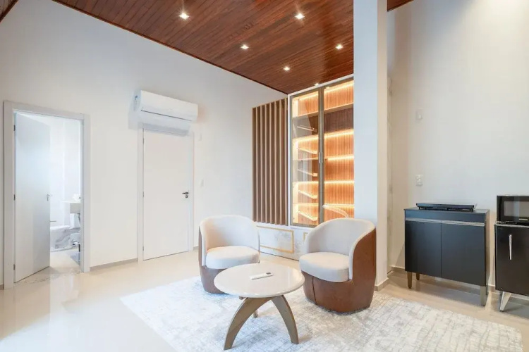 Full Studio 650m From Meia Praia Rgor0025