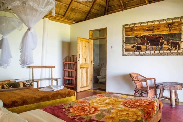 Standard Triple room