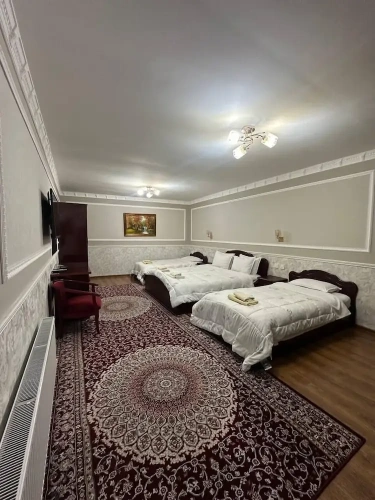 Standard Quadruple Family room