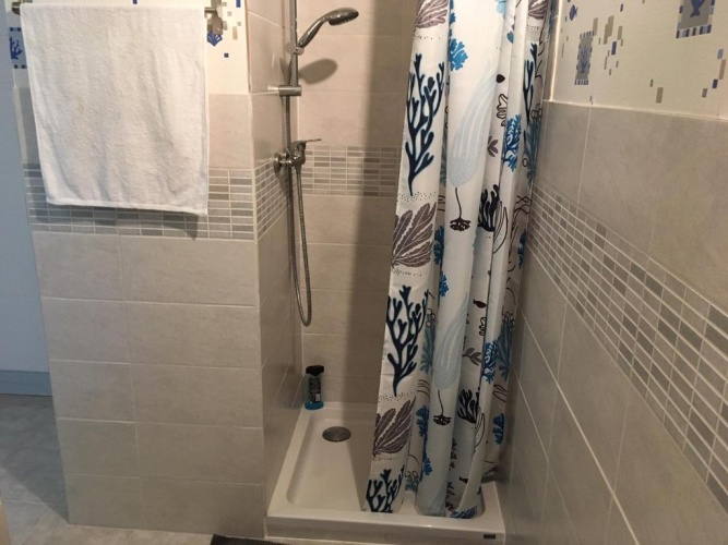 2 Bedrooms Triple Apartment