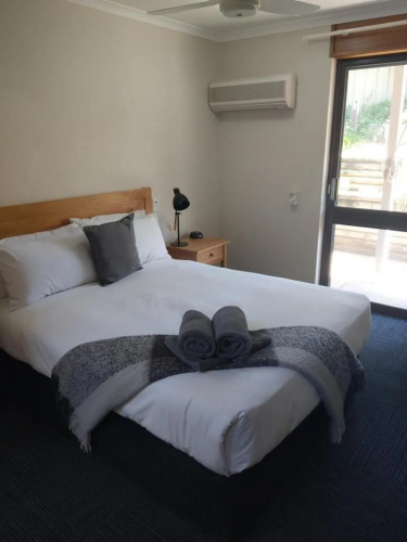 Henry's Quirindi