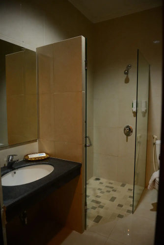 Hotel 88 Diponegoro