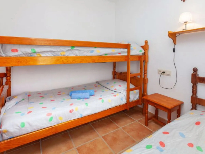 Adelfa apt 6