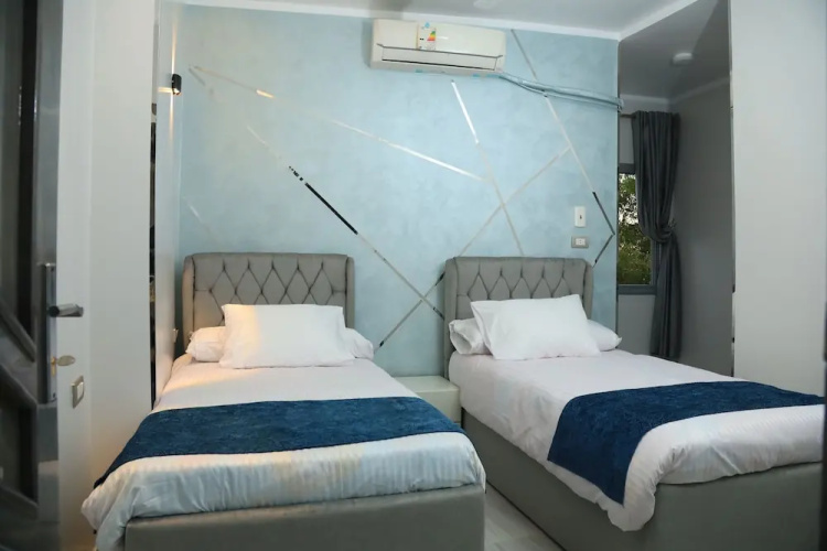 crystala guest house