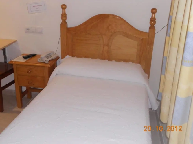 Standard Single room