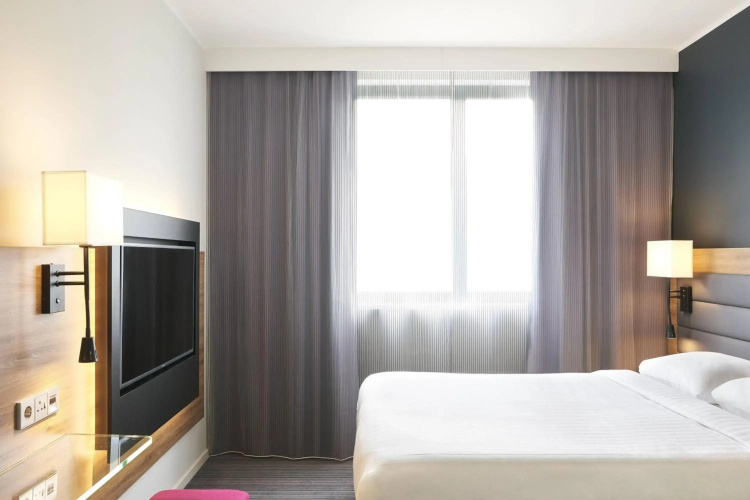 MOXY Frankfurt Eschborn