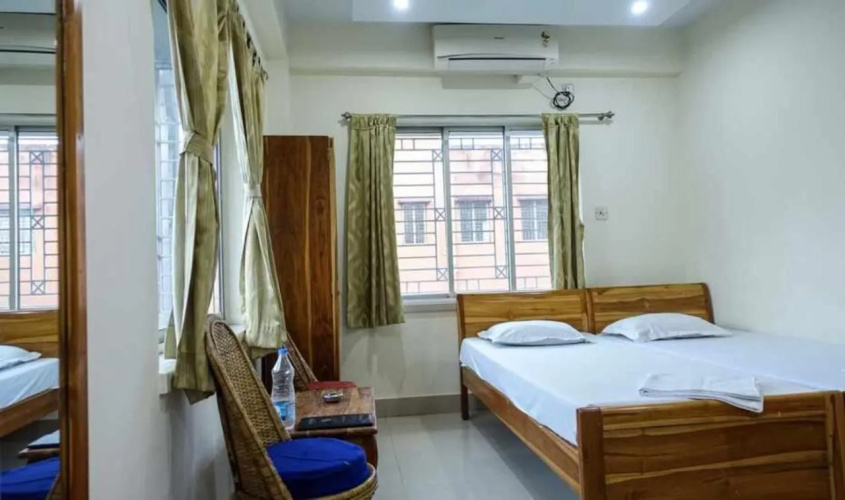 Fabexpress Sai City Inn