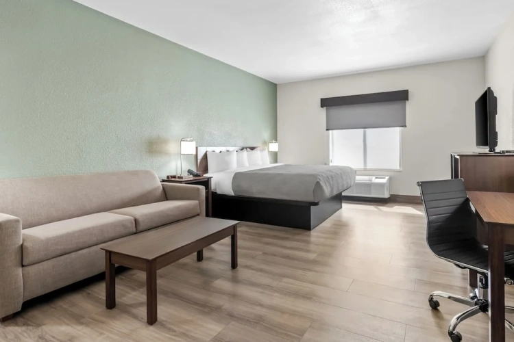 Double Suite