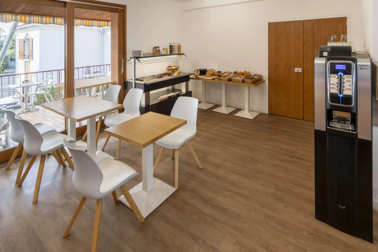 Sure Hotel by Best Western Saintes