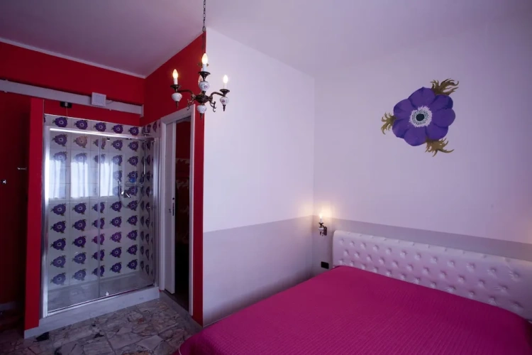 Comfort room