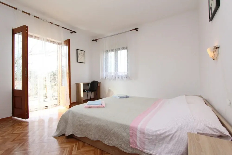 Apartments Rosanna 2