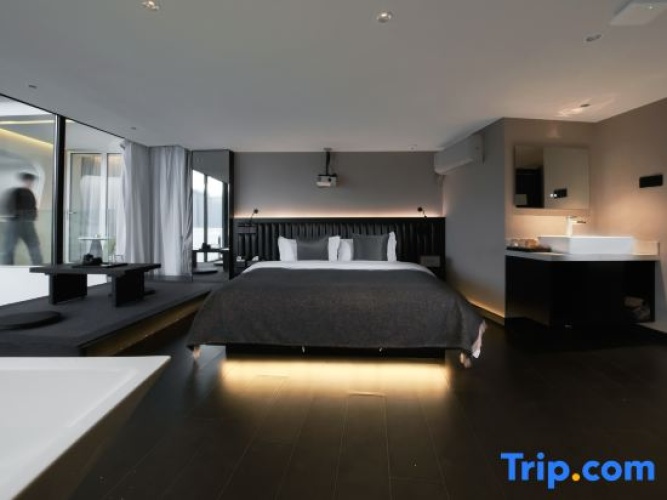 Family Suite with ocean view