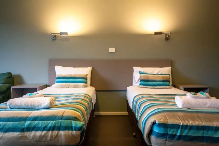 Kingston Hotel
