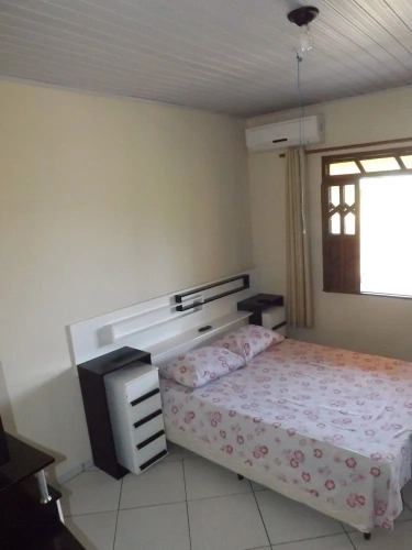 2 Bedrooms Cottage