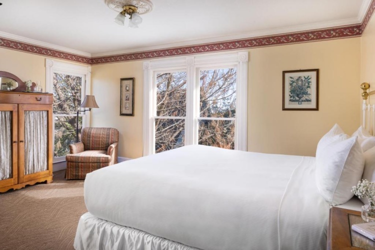 Double Suite with view