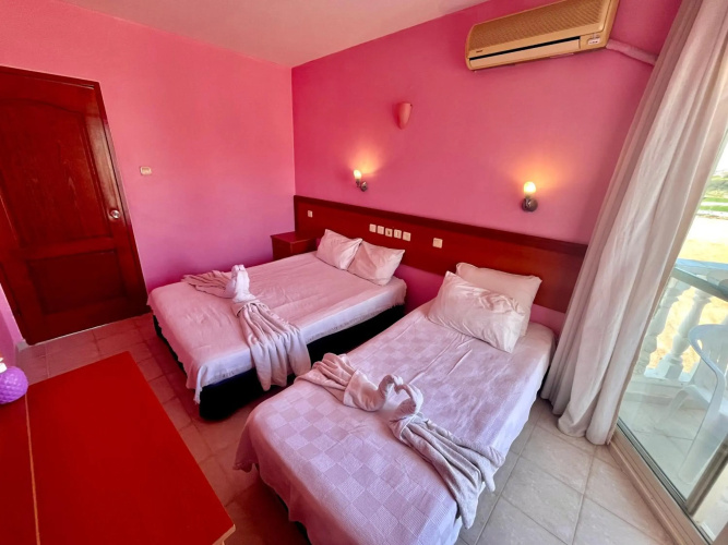 Hotel Holiday Apart