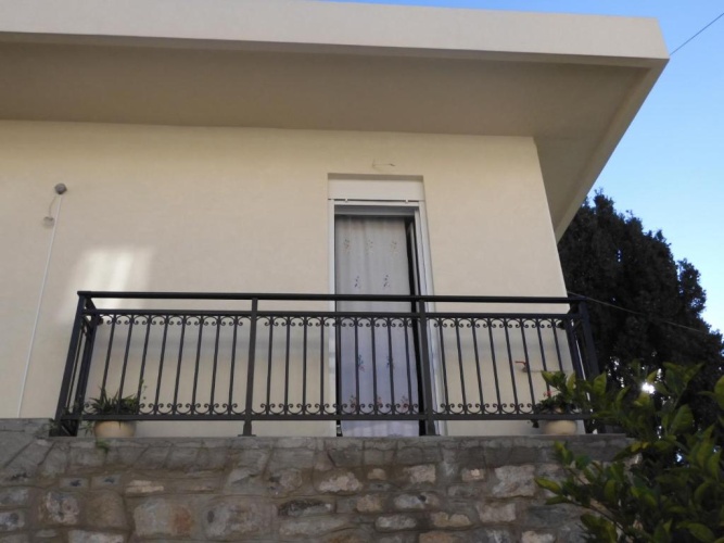 2 Bedrooms Cottage