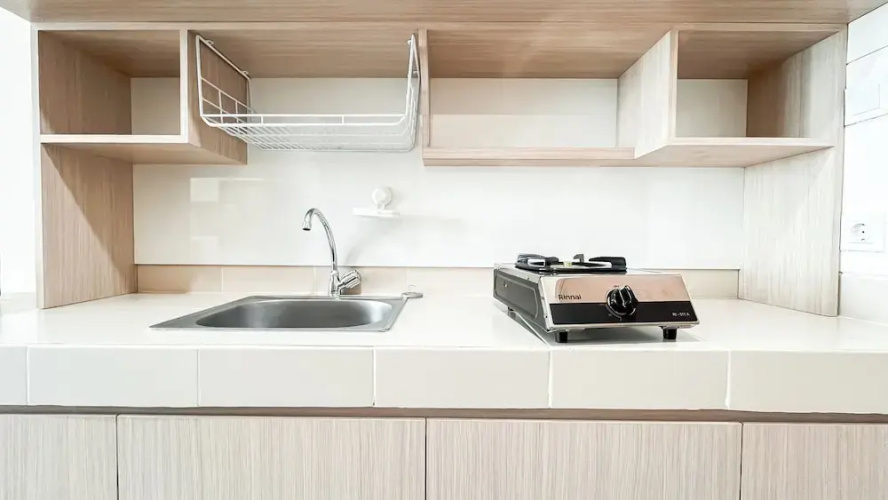 Simply And Homey Studio Room Apartment B Residence