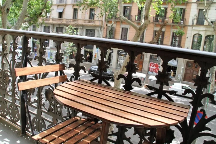 Standard Triple room with balcony