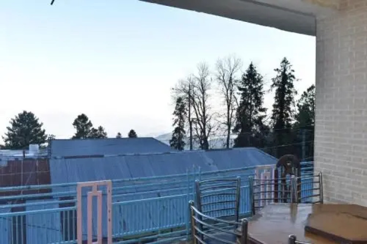 Deans Lodge Hotel & Restaurant