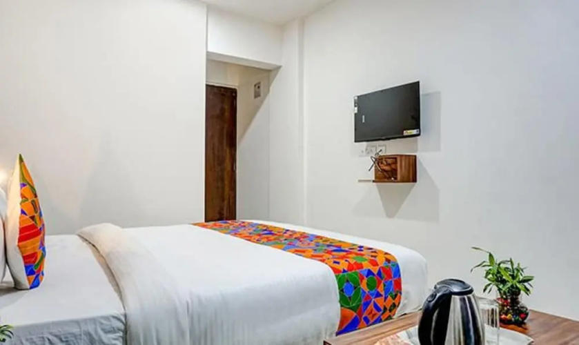 FabHotel Ambience Executive