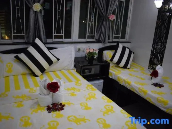 Deluxe Triple room