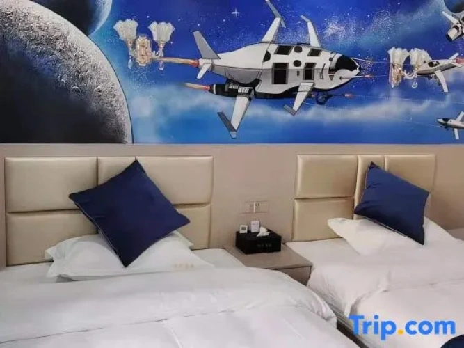 Economy room