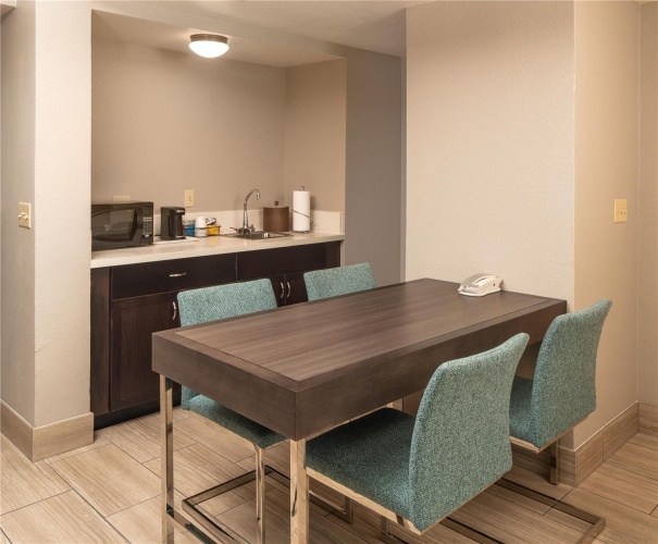 Hampton Inn Tropicana photo 45
