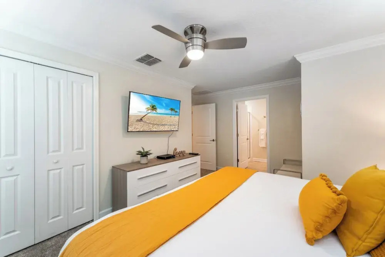 Enchanted 5BR Townhome Disney Fun Awaits