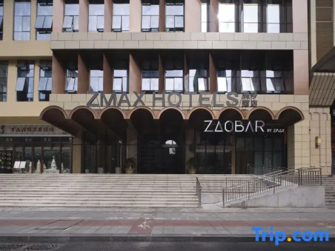 Zmax Hotels