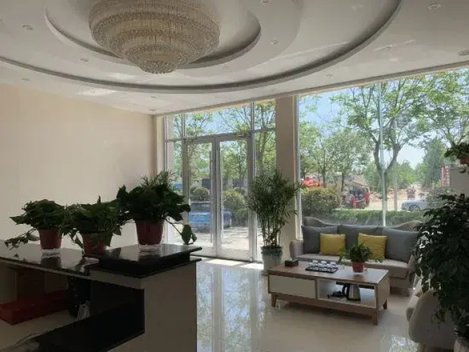 Feixian Youyun Hotel
