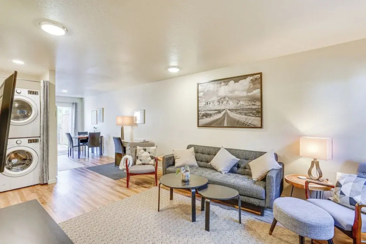 Airy Fortuna Apartment With Deck!