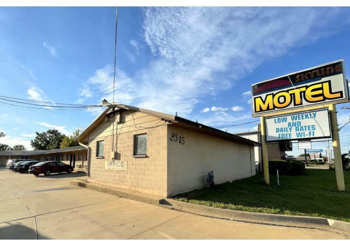 Skyline Motel Bartlesville Hwy 75 - Bartlesville, OK