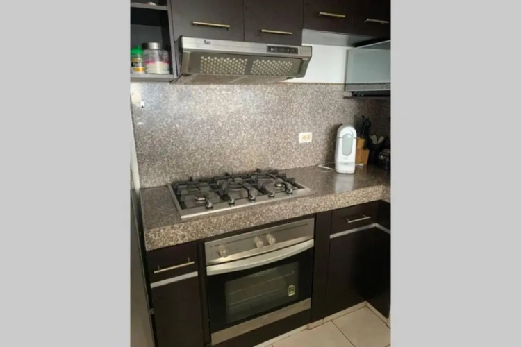 3 Bedrooms Apartment