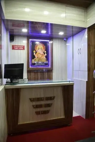 Yashraj Lodge