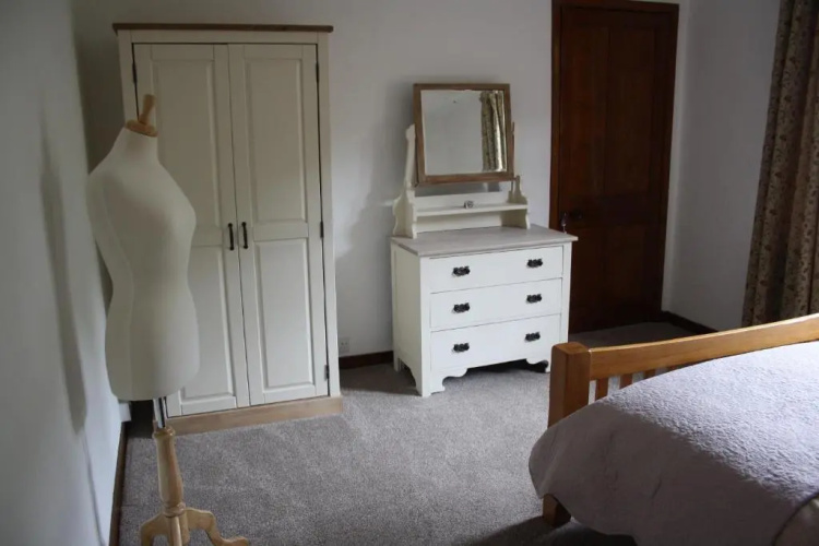 Mary's Apartment
