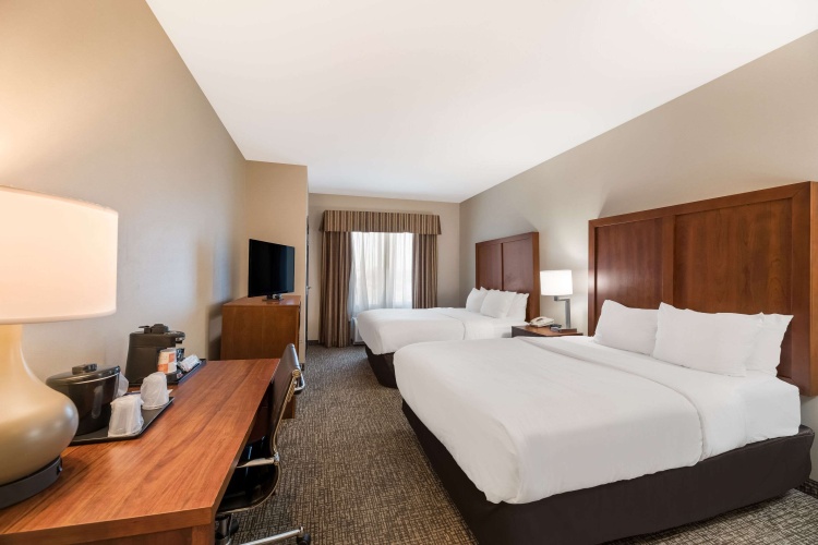 Standard Quadruple room