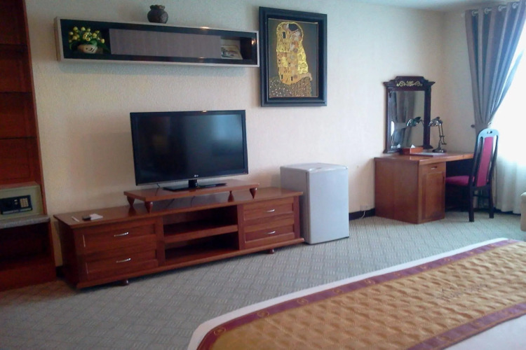 Oasis Hanoi HotelOver view