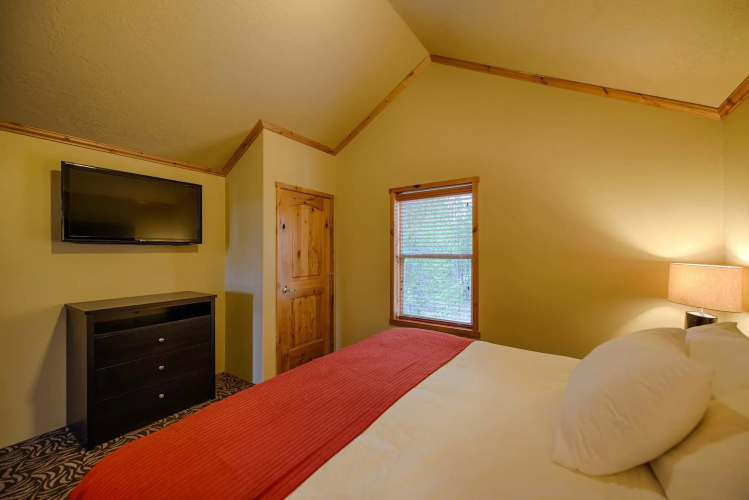 Explorer Cabins At Yellowstone